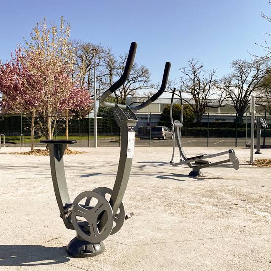 Équipements sportifs Fitpark